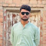 auther image